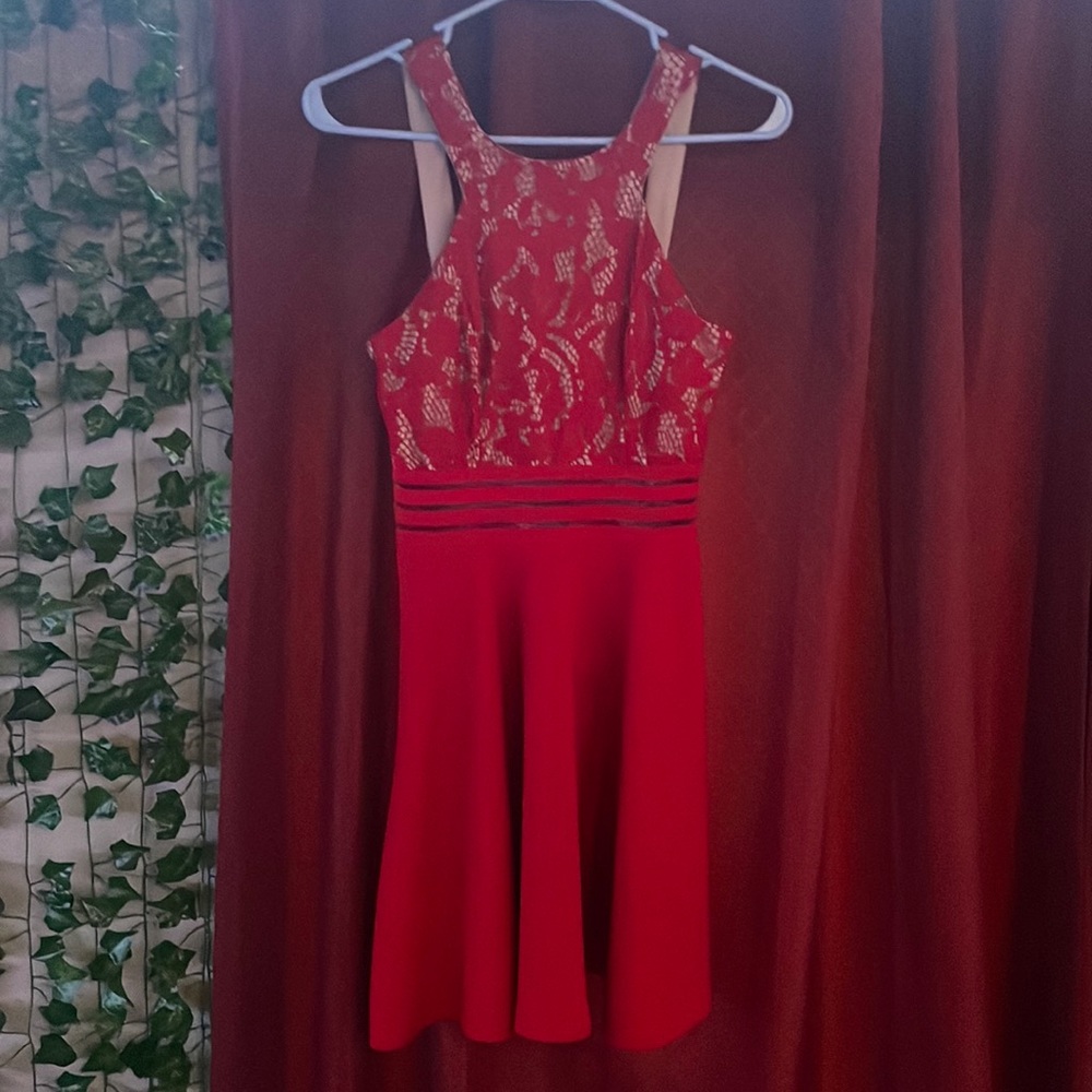 size 3 red homecoming dress